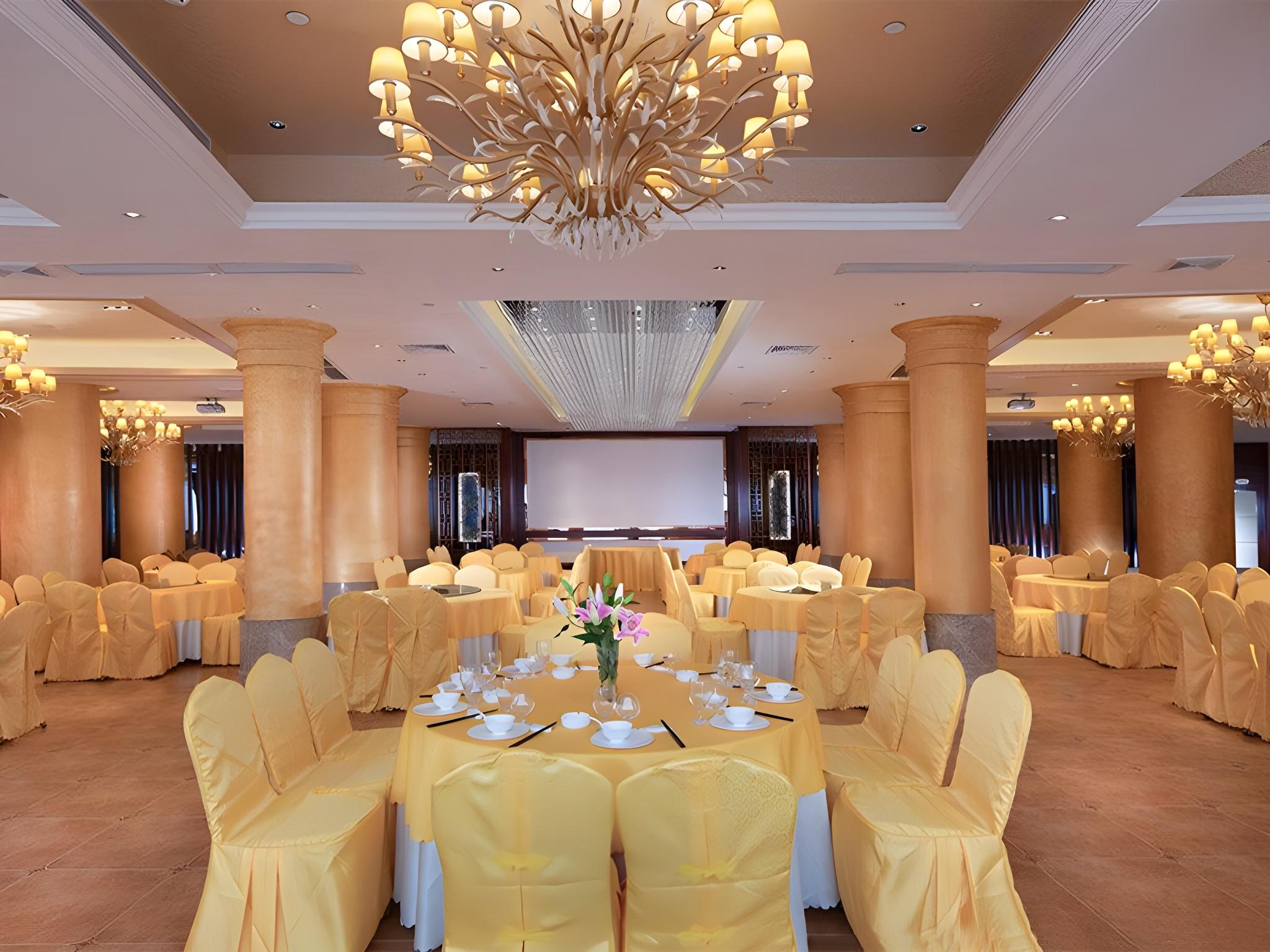 Vienna International Hotel (Nan'ao Island) 34/38