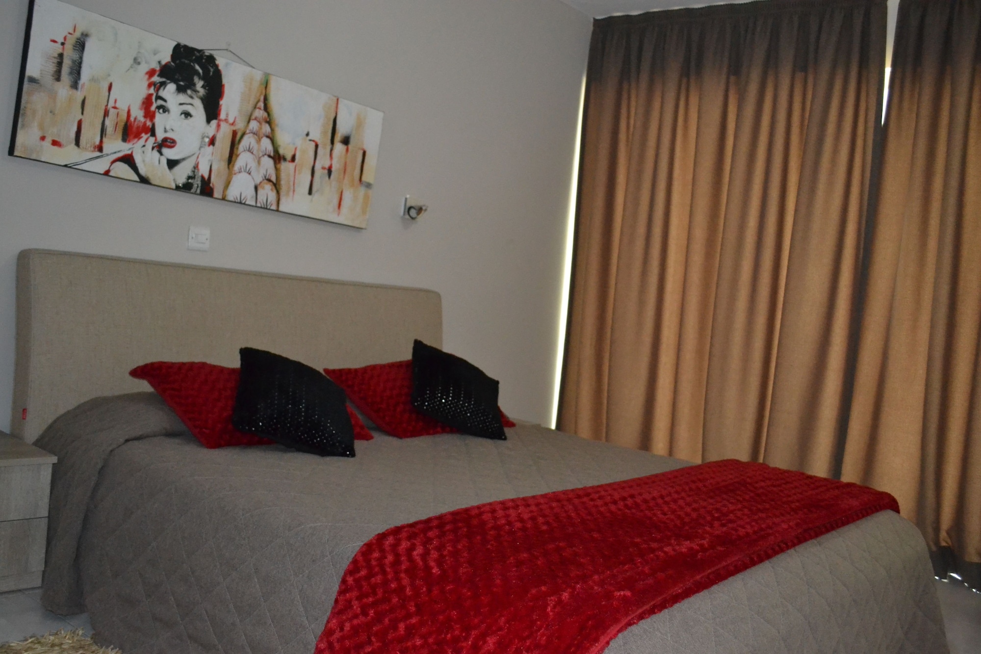 1 BEDROOM, DELUXE, APARTMENT