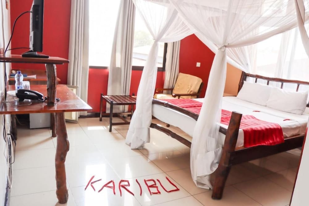 Bridge Hotel Mombasa 19/41