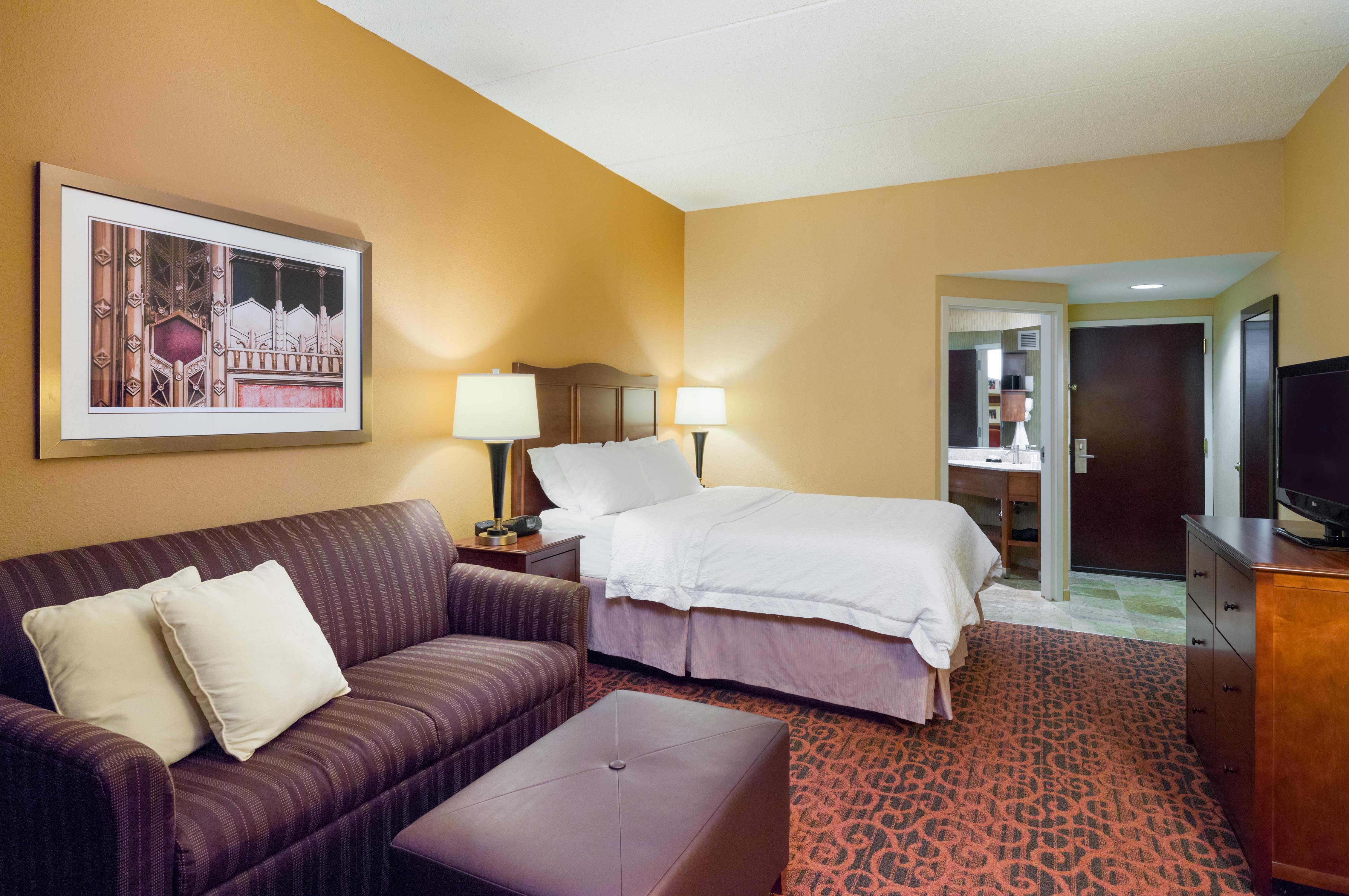 Larkspur Landing Hotel Carlisle 11/28
