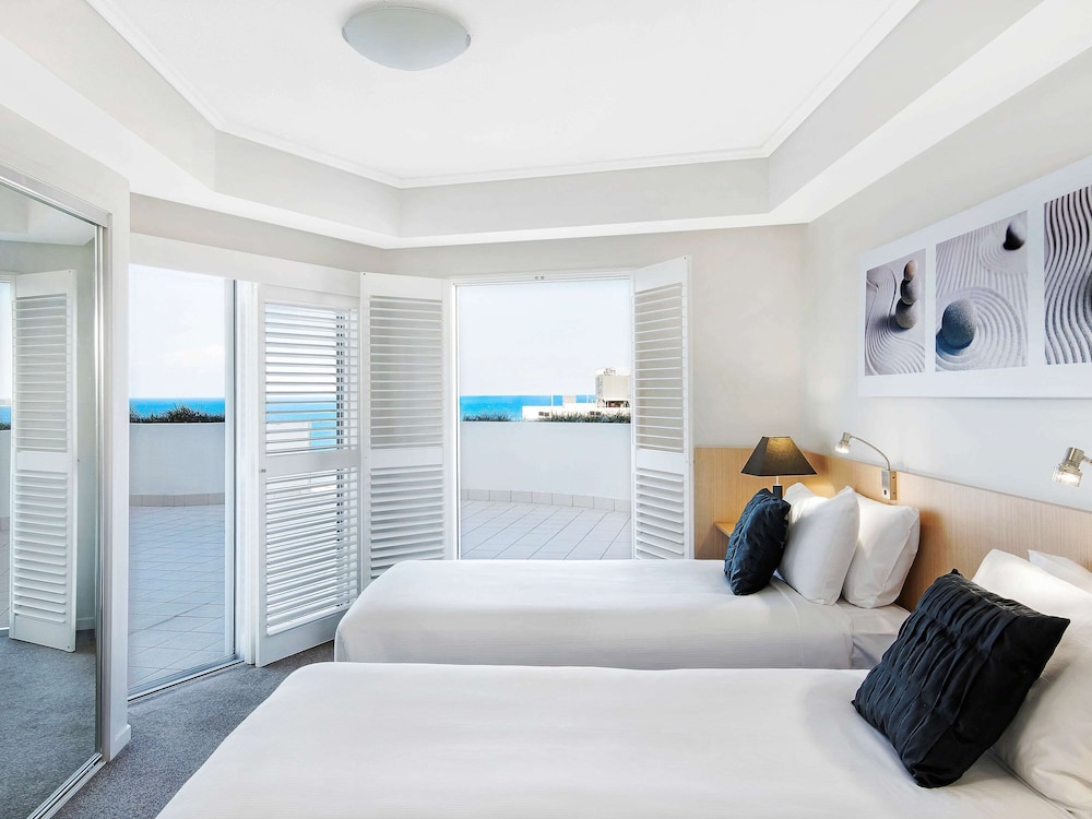 THE SEBEL MAROOCHYDORE 24/72