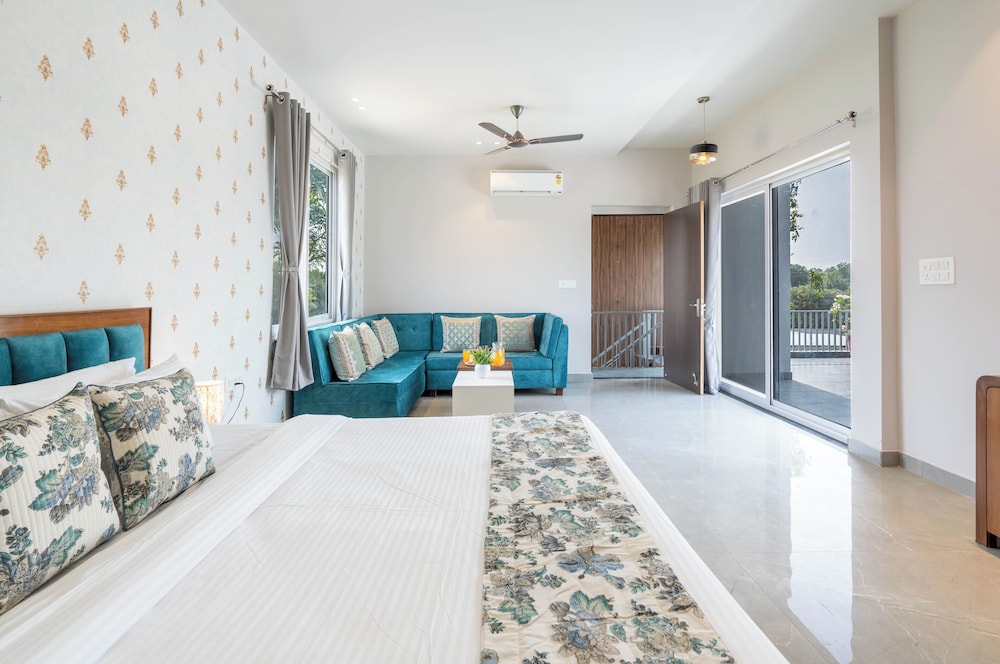 ELIVAAS Jamun Farm 2 BHK Villa with Pool 36/52