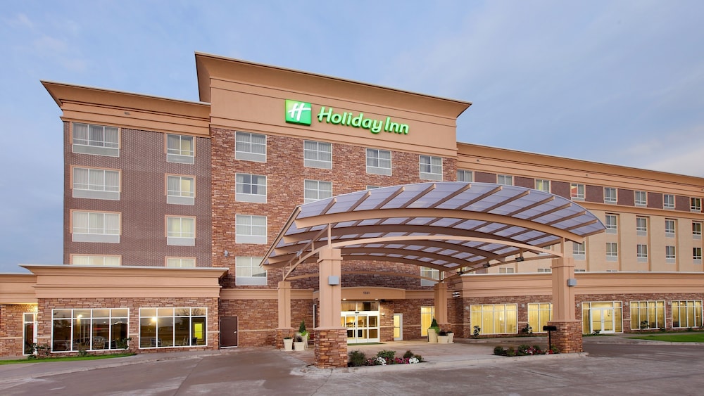 Holiday Inn Garland 3/73