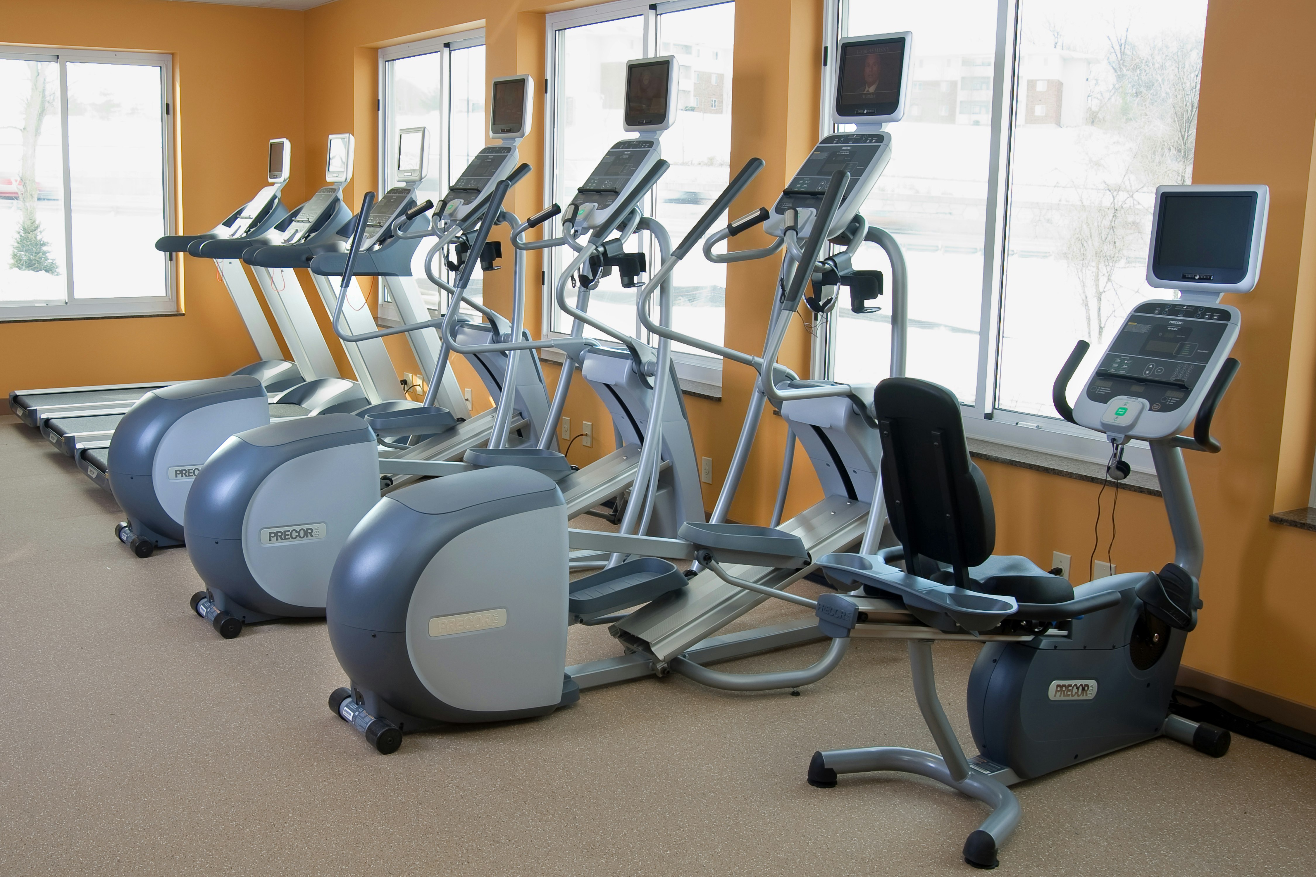 Hilton Garden Inn Saint Louis Airport 15/30