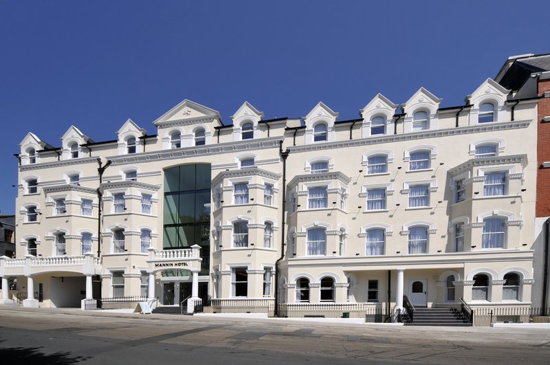 Mannin Hotel 1/9