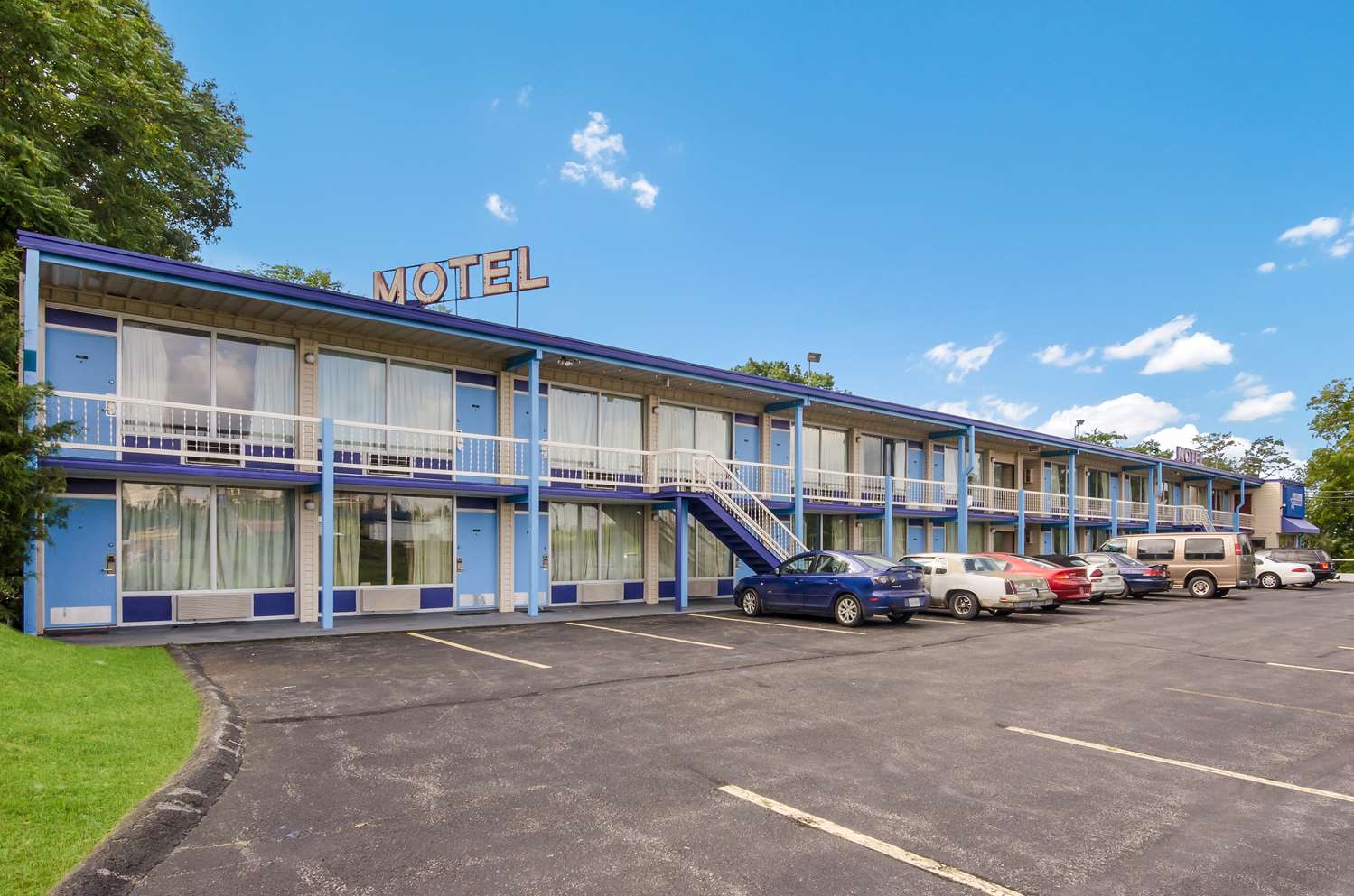 Americas Best Value Inn Wytheville 34/36