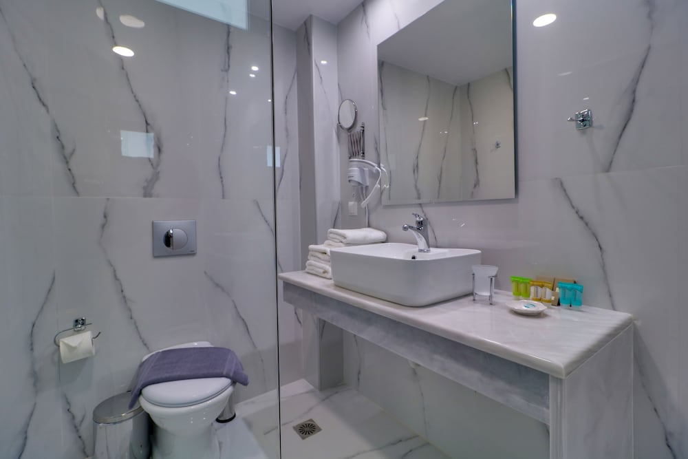 Harmony Rethymno Beach Hotel 39/43