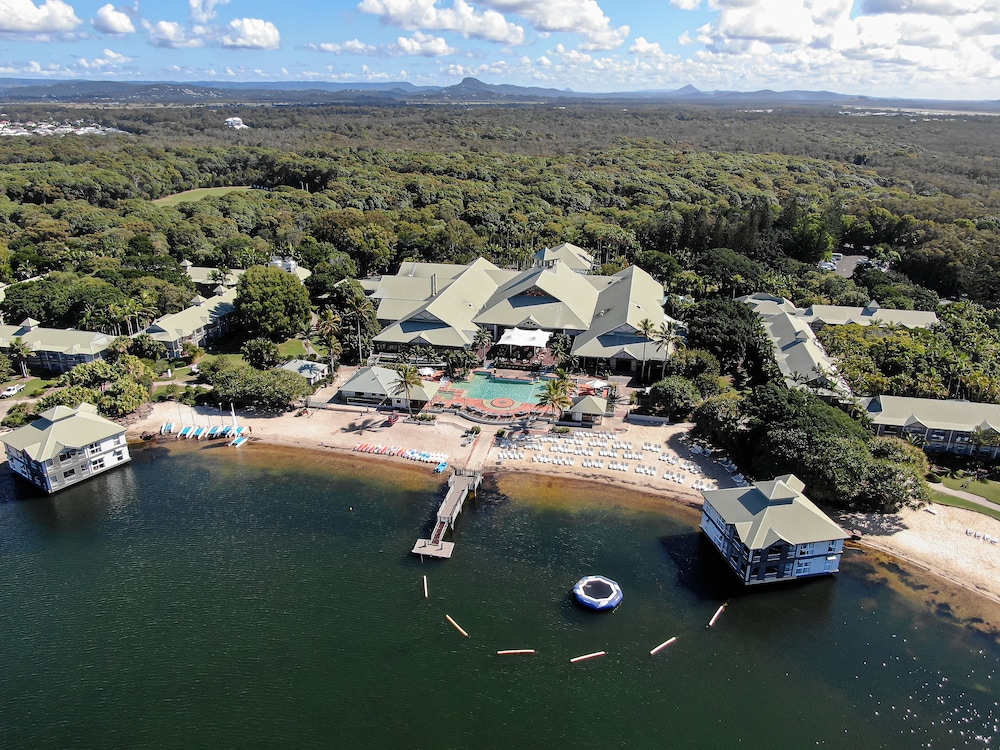 Novotel Sunshine Coast Resort 48/50