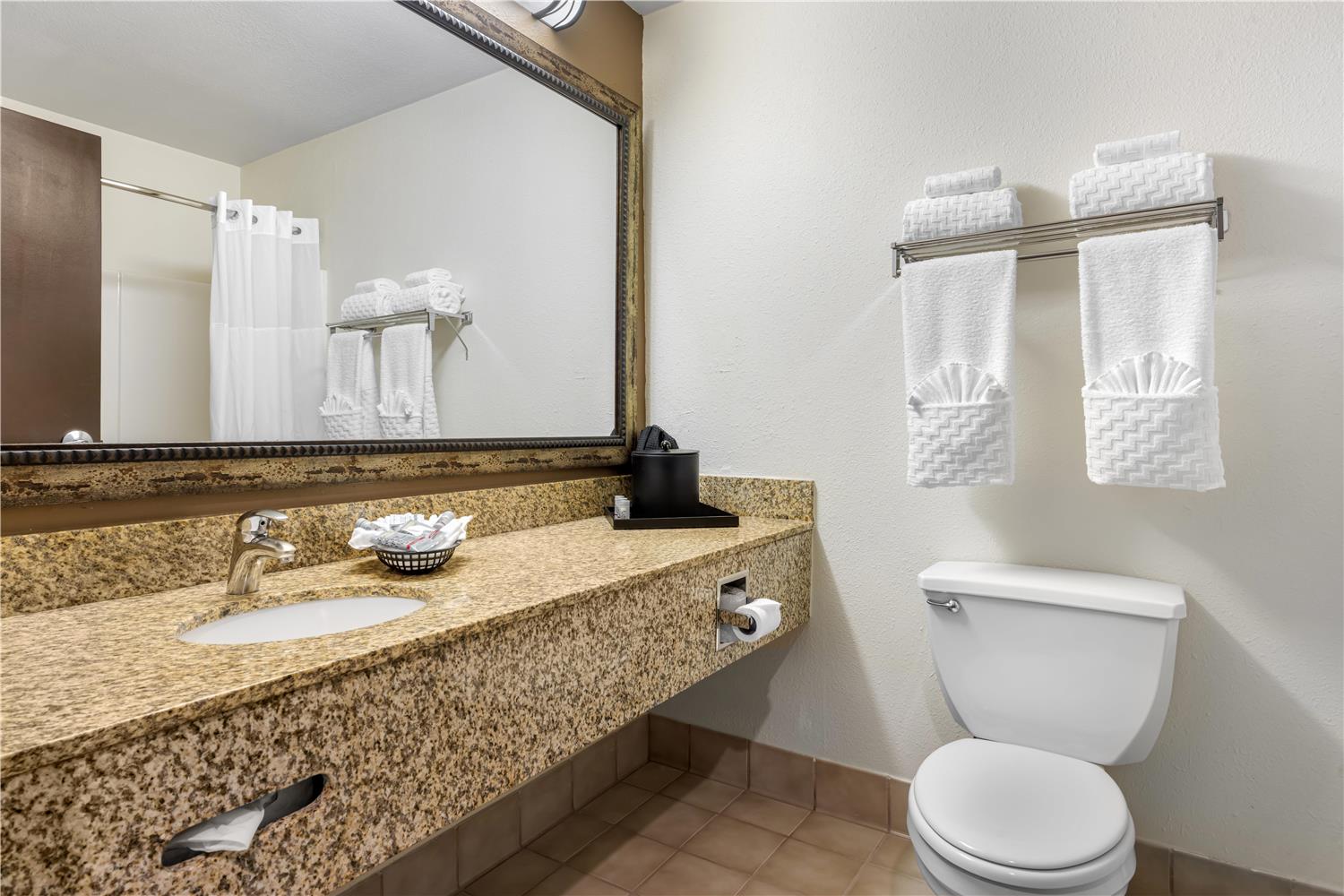 Best Western Woodburn 46/46