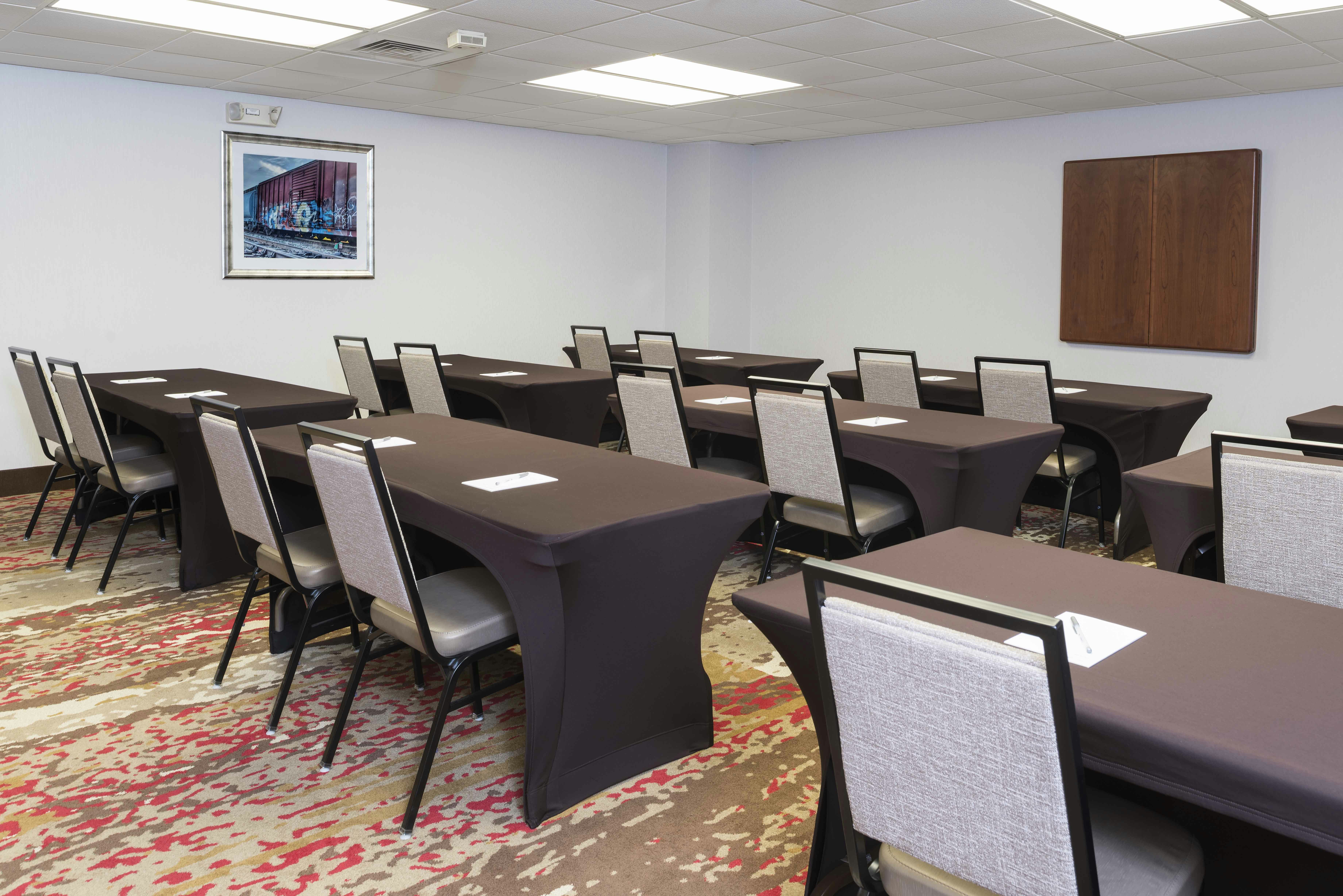 Hampton Inn Grand Rapids North 56/67