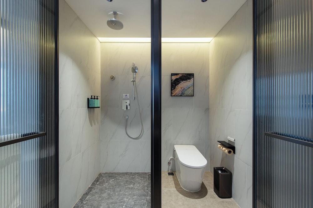 Novotel Shanghai Lingang 74/77