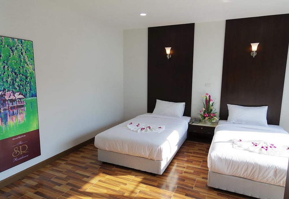SUPERIOR, TWIN BEDS