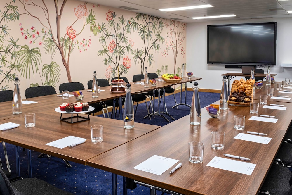 STG Hotel London Oxford Street 136/143