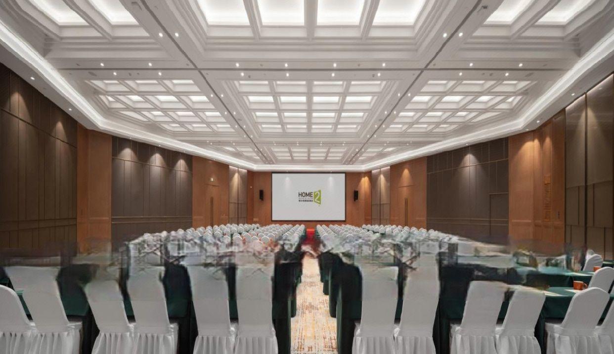 Dynasty International Hotel 37/43