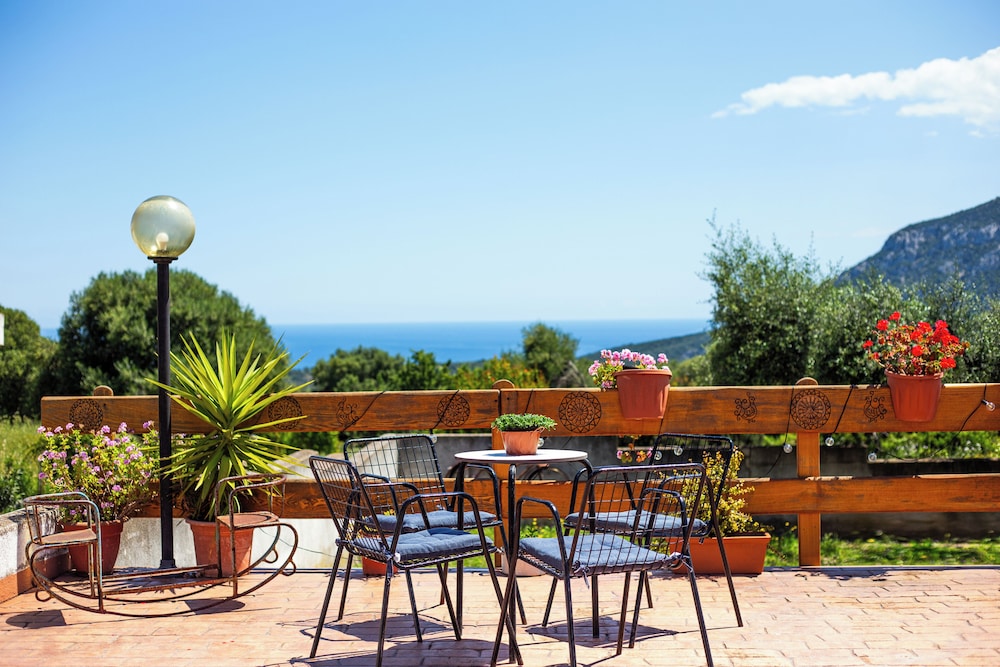 Agriturismo Paulesa 37/50