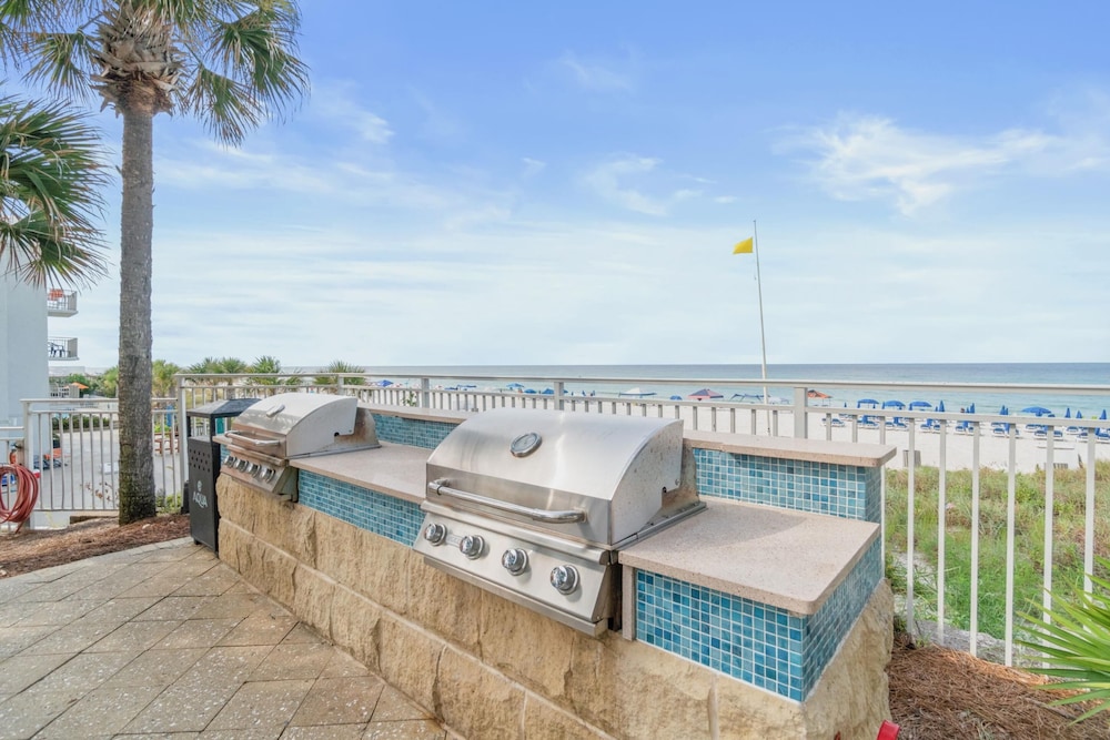 Aqua Beach Resort By Panhandle Getaways 2/50