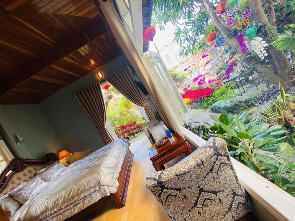 Khamy Riverside Resort 8/43