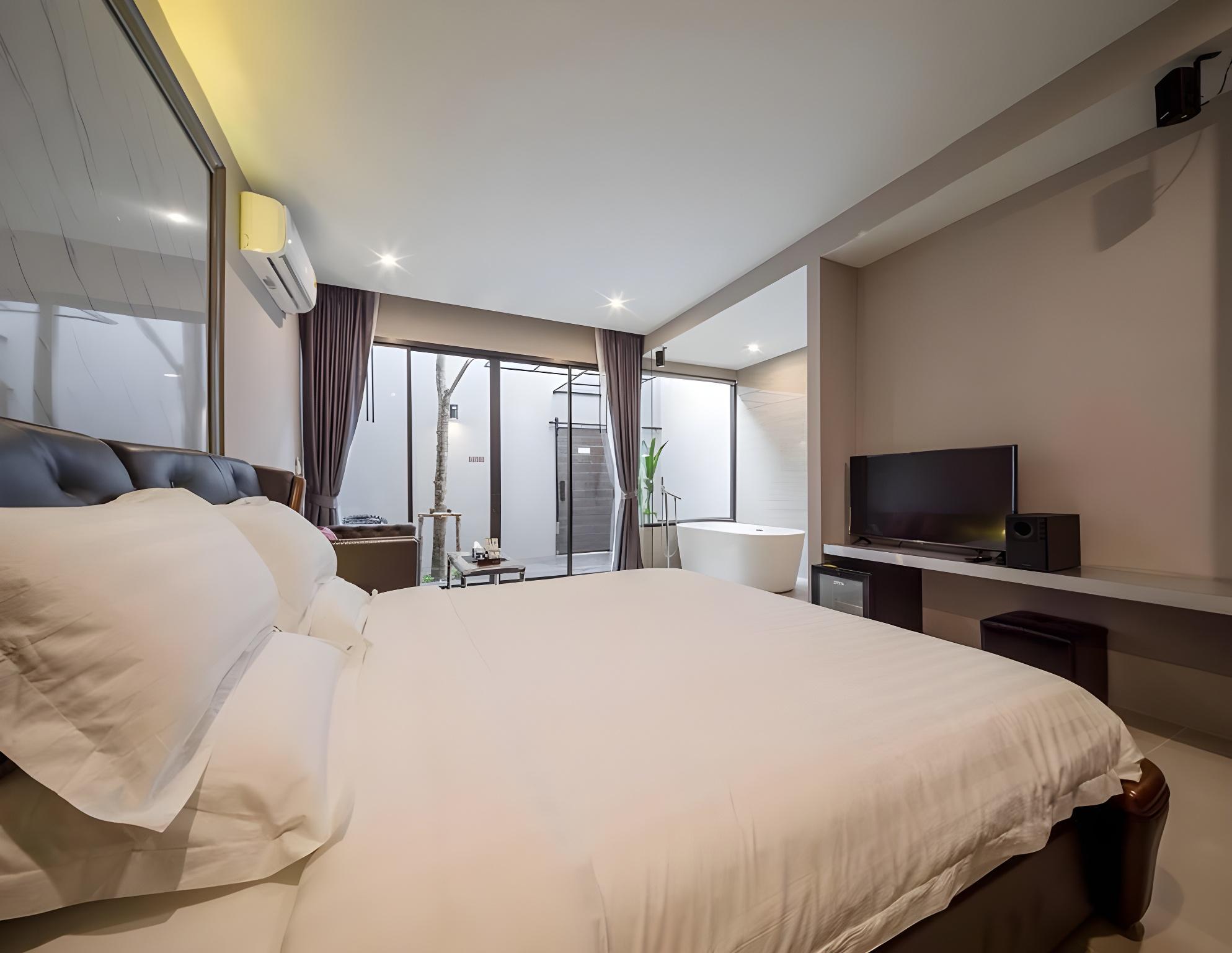 The Valen Resort 3/46