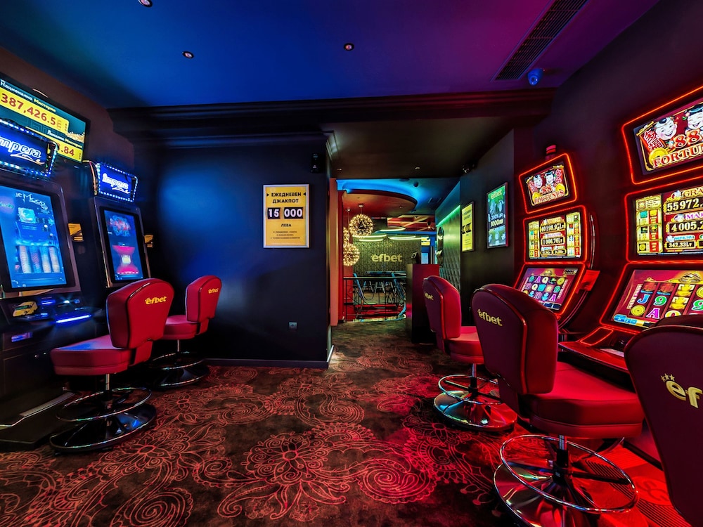 Casino Hotel Efbet 66/72