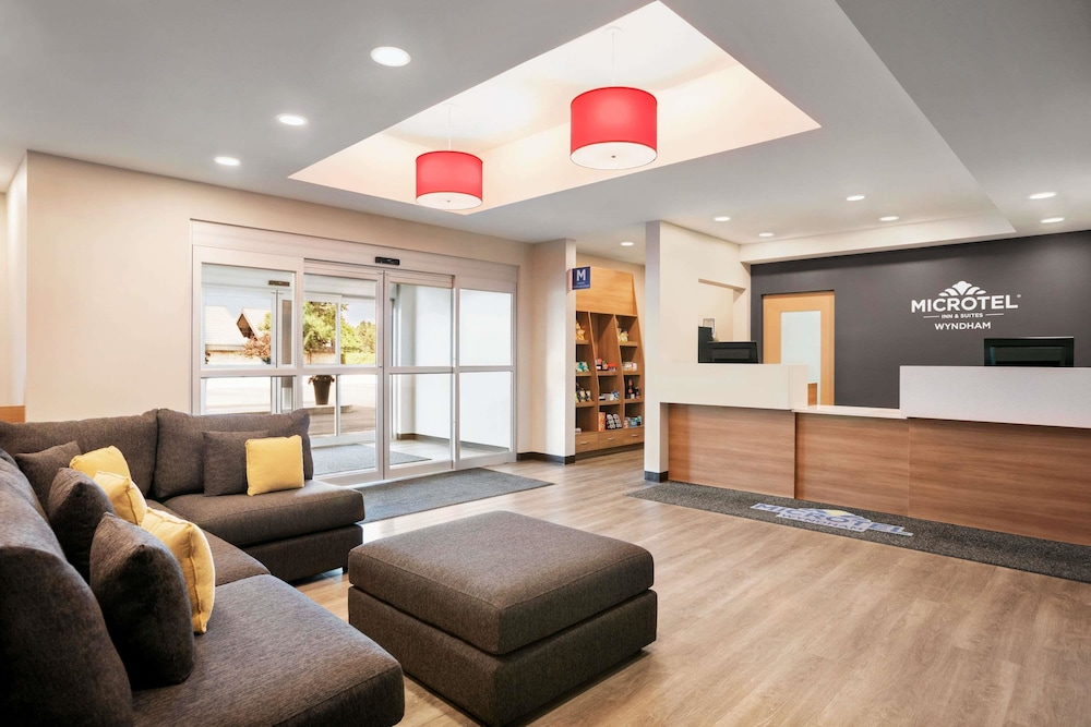 Microtel Inn And Suites By Wyndham Val-D Or 5/26