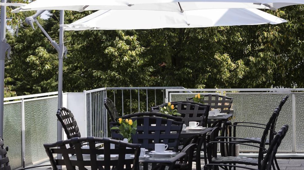 Hotel Blutenburg 33/50