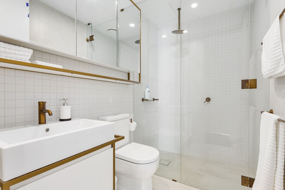 Domi Serviced Apartments 48/50