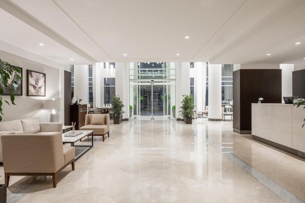 فندق قمر جدة(Landmark Hotel & Suites (formerly Al Qamar Hotel)) 10/46