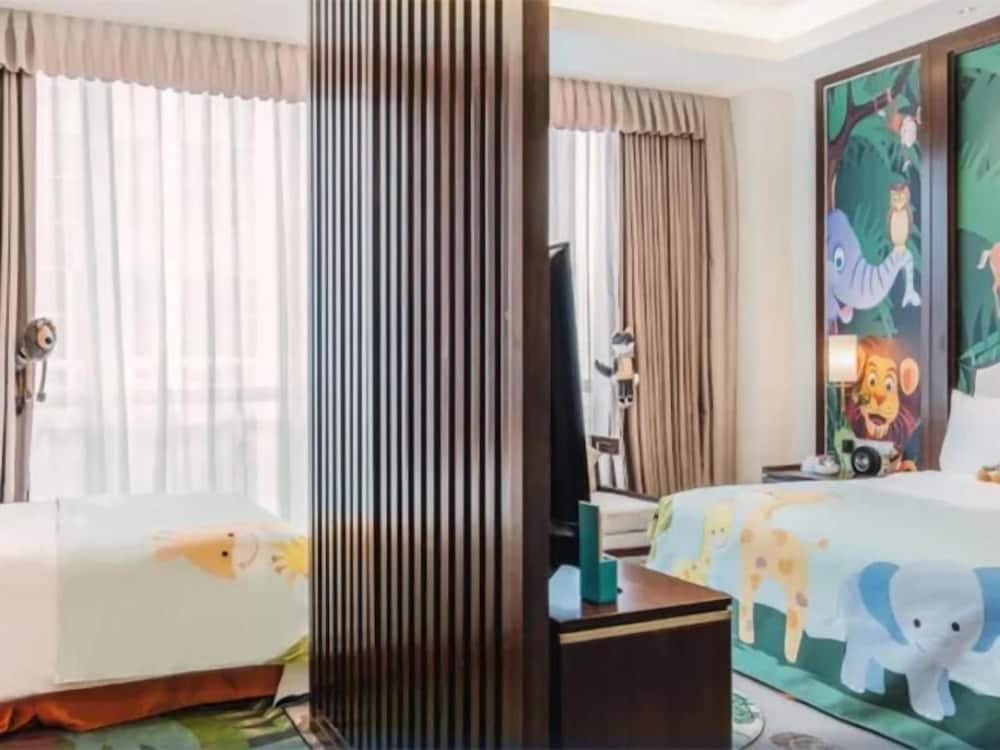 Junluxe Meizhou Island Iecc 18/43