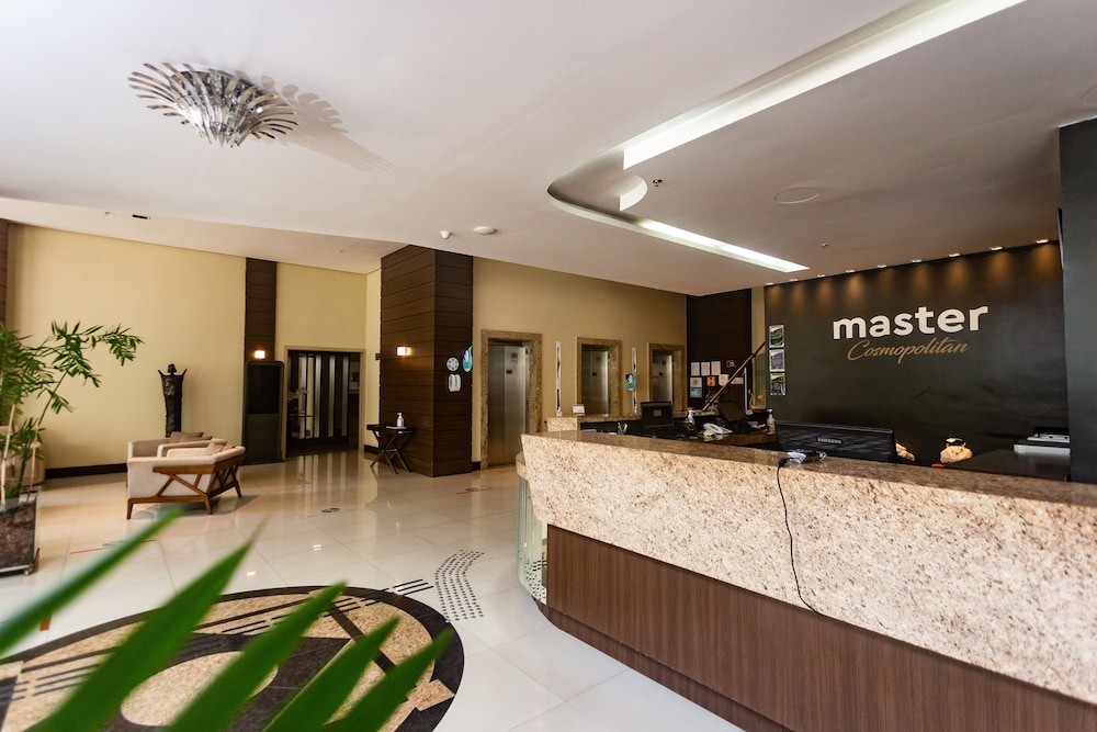 Hotel Master Cosmopolitan 4/48