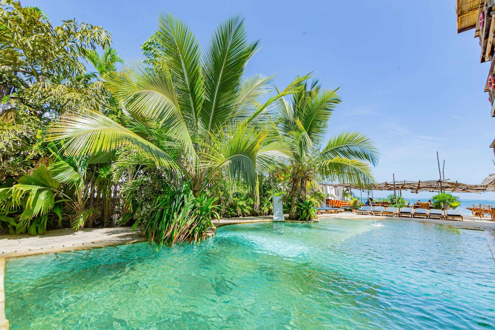Ziwa Beach Resort 53/60