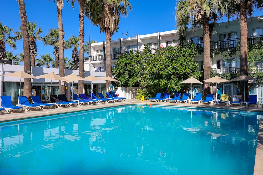 Sami Beach Hotel 48/50
