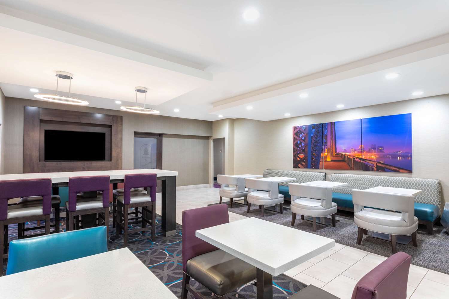 La Quinta Inn & Suites by Wyndham Hopkinsville 27/41