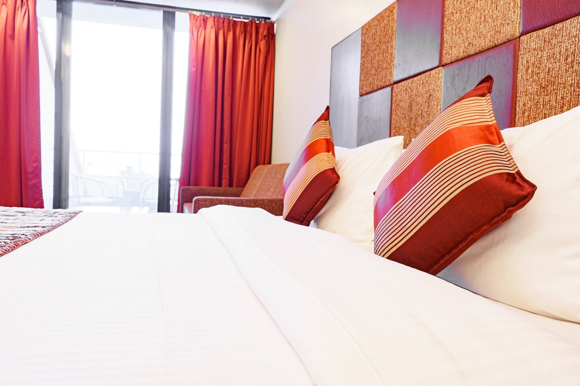 1 Bedroom, Royal, Duplex, King Bed, Valley View, Balcony