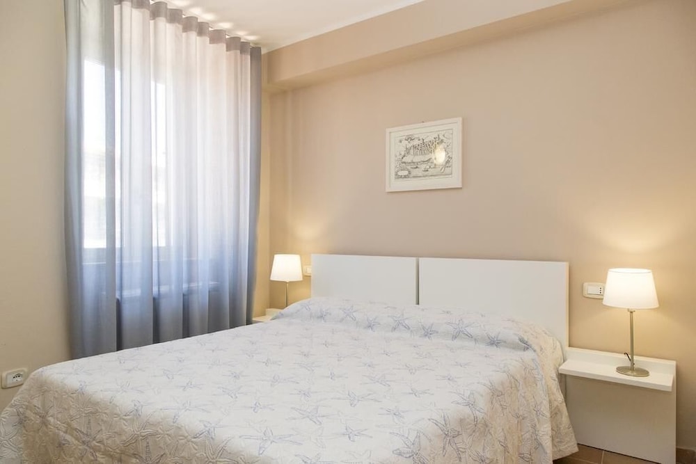Room at Palazzo Toraldo Di Francia, TROPEA
