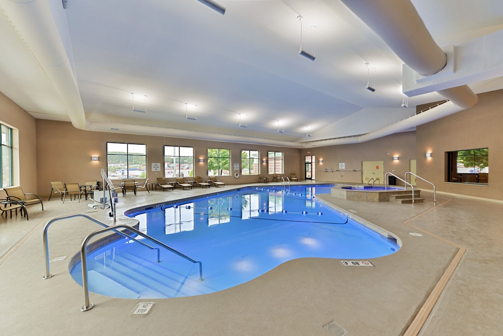 swimming pool spa
