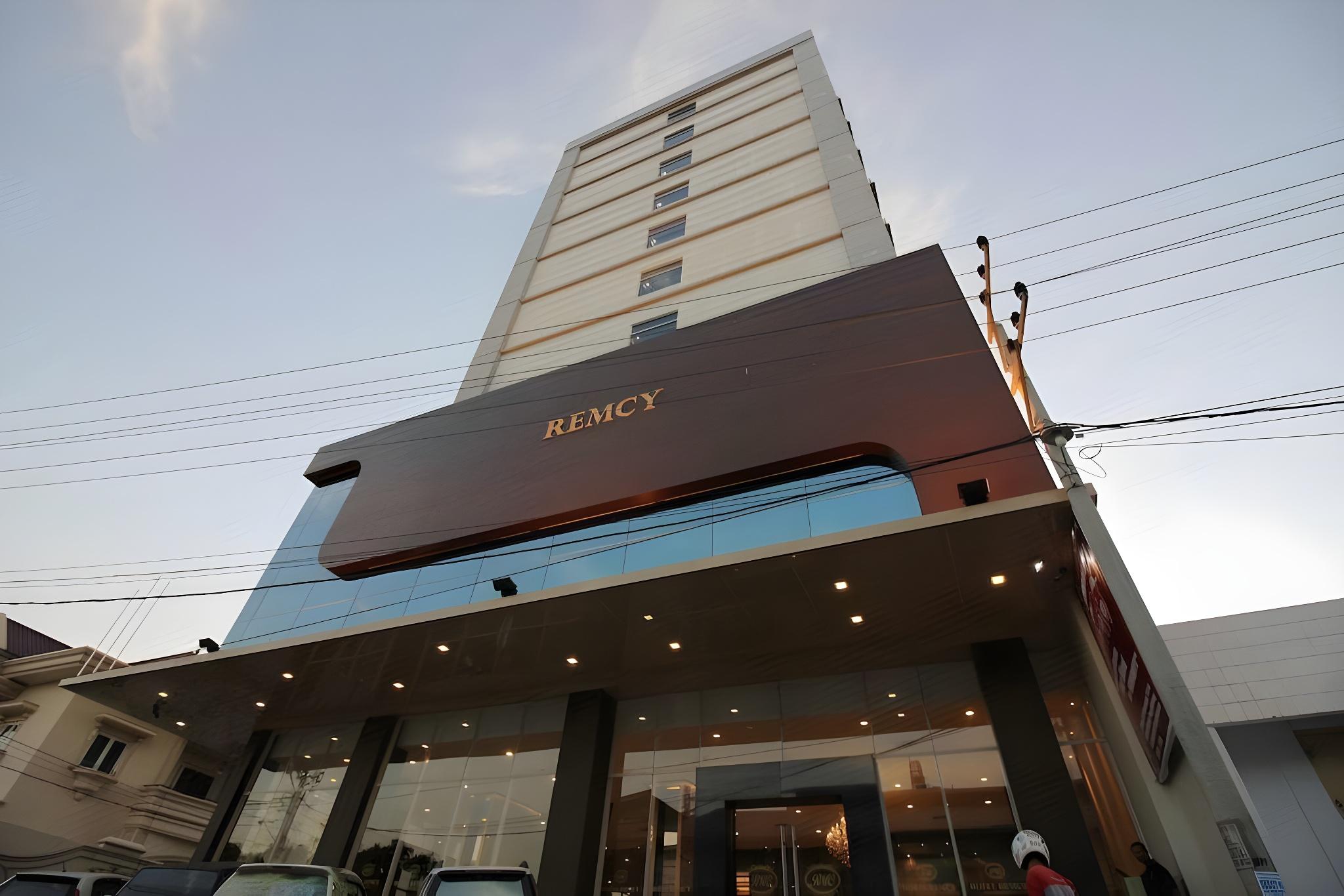 HOTEL REMCY PANAKKUKANG MAKASSAR 3/58