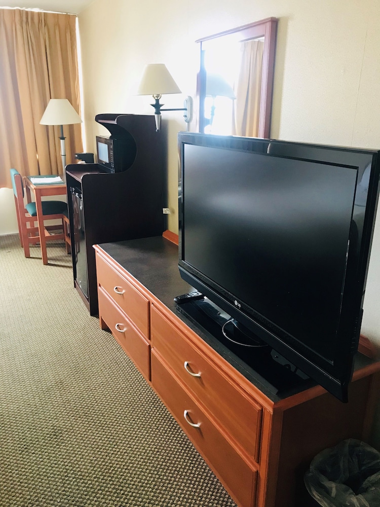 Quality Inn Hermitage South 48/48