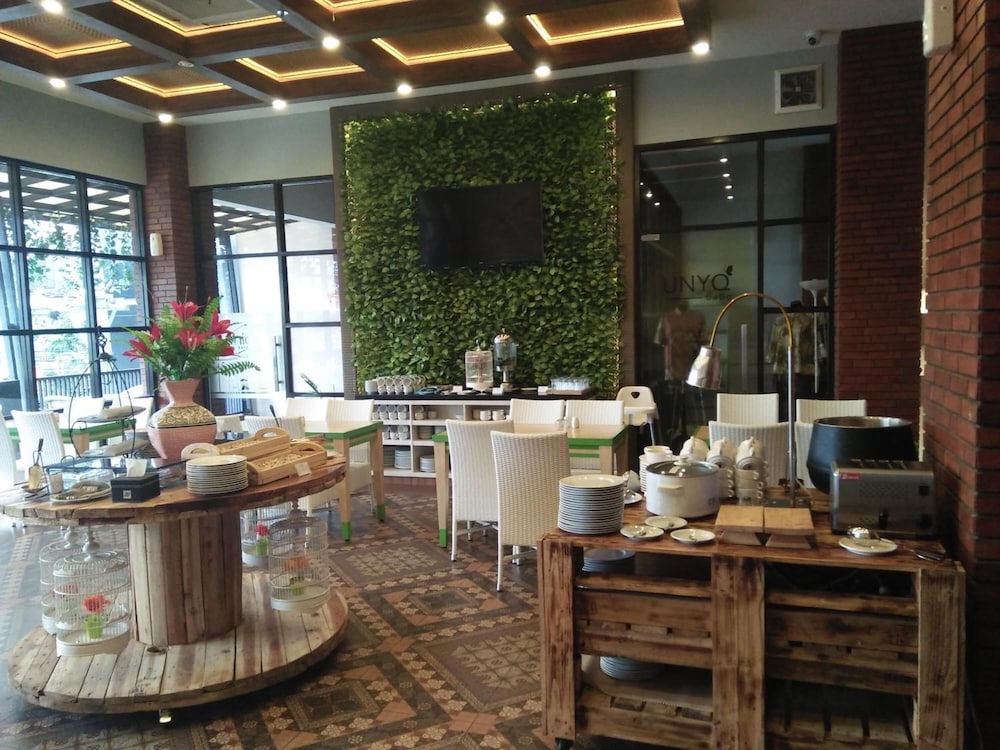 Uniq Hotel Yogyakarta 44/57
