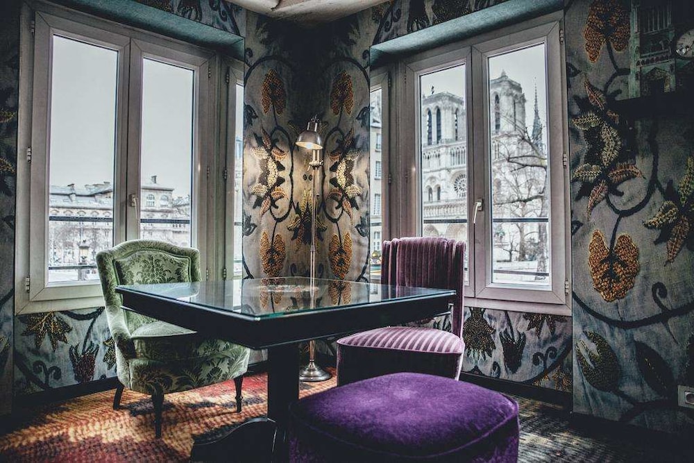 Hotel Le Notre Dame Saint Michel 44/63