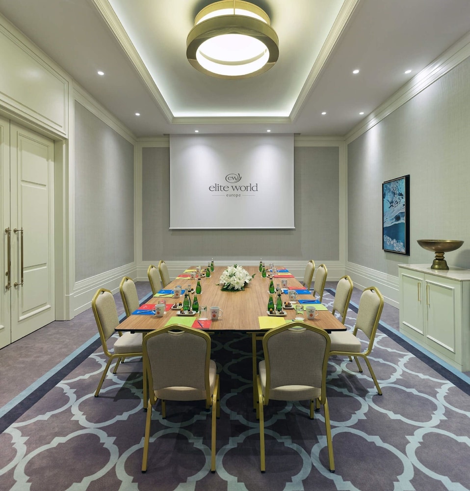 Elite World Grand Istanbul Basin Ekspres Hotel 65/71