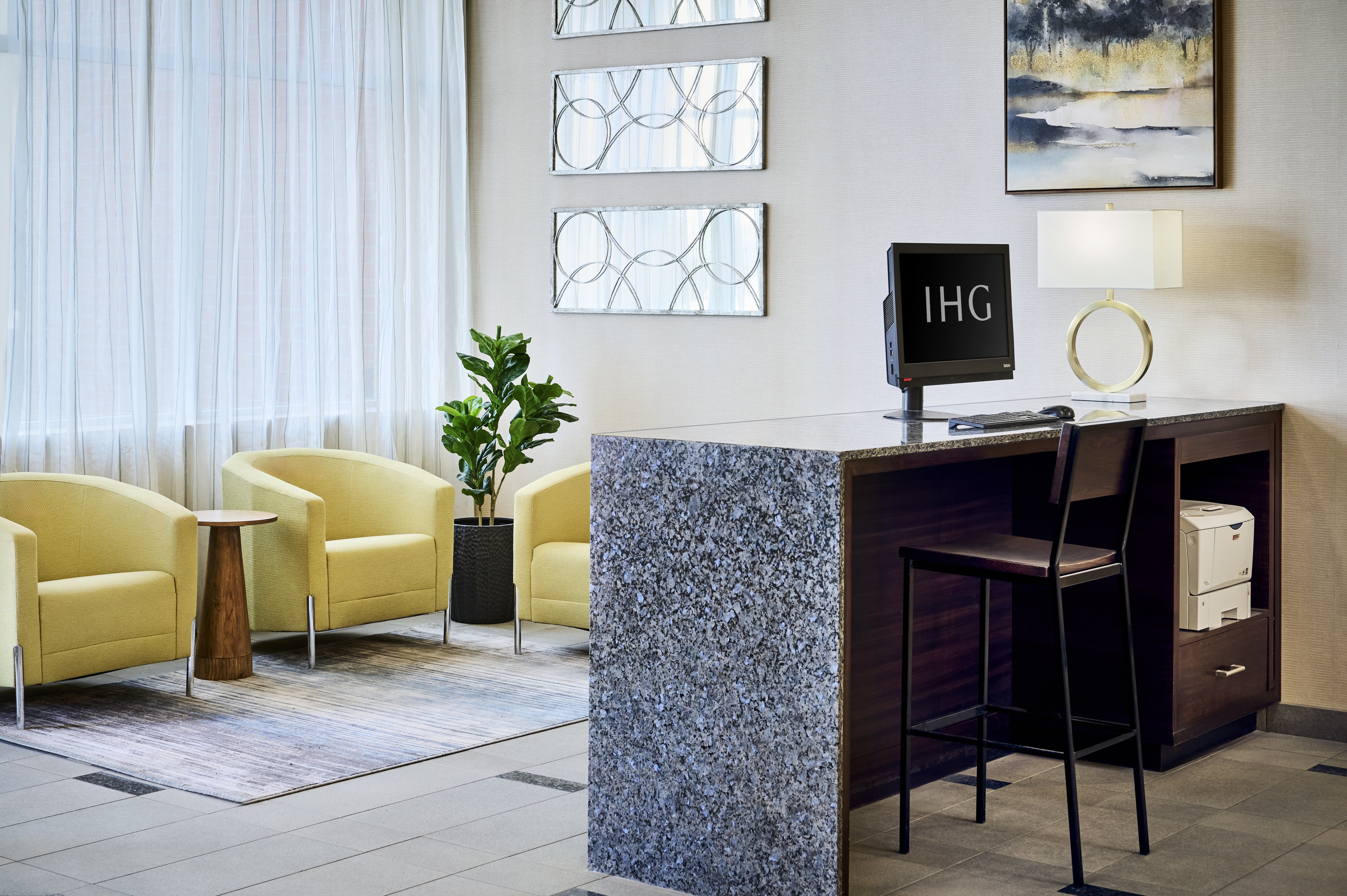 Niagara Fallsview Hotel & Suites 39/58