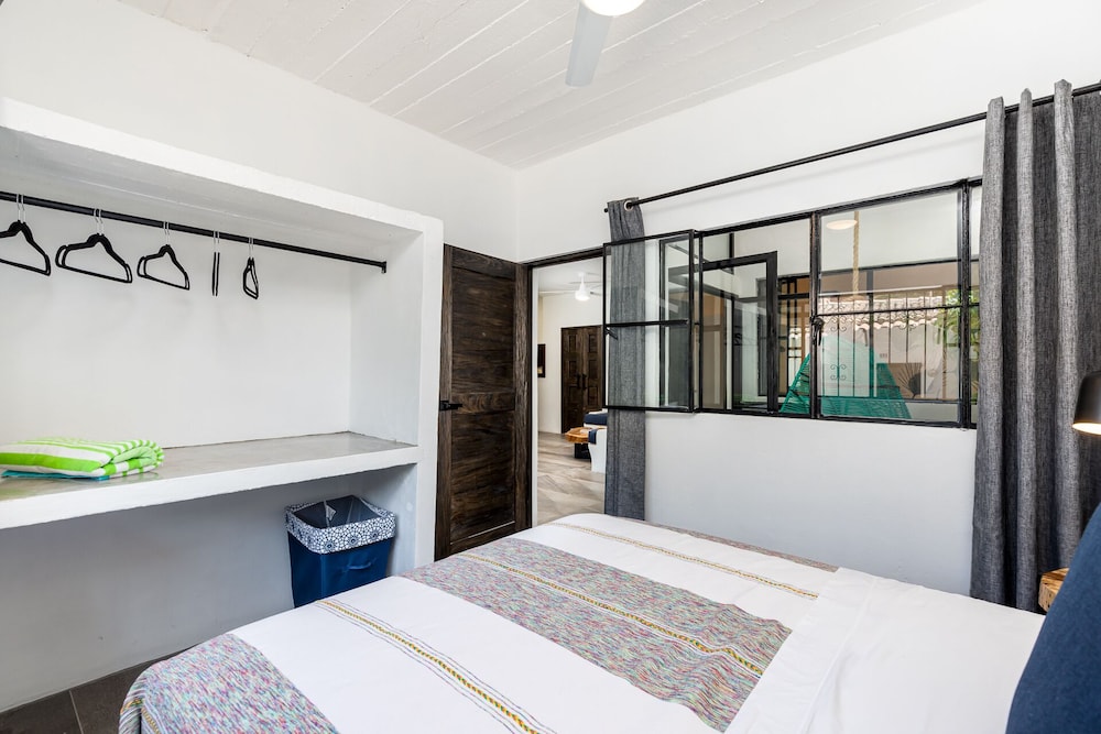 Cuale Condo Retreats 21/50