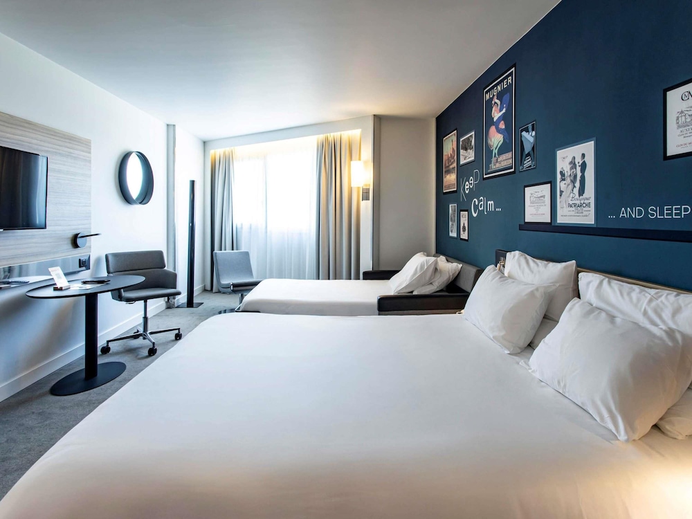 NOVOTEL BEAUNE 19/73