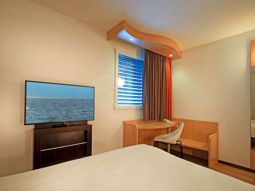 IBIS LOCARNO 35/78