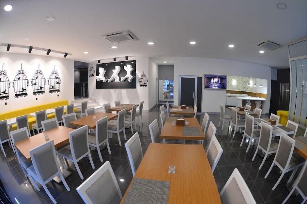 Sahin Hotel 2 31/36