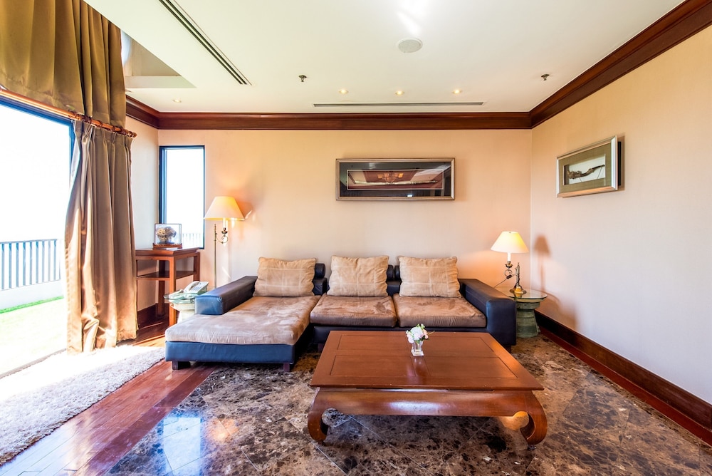Garden Cliff Resort and Spa 139/172