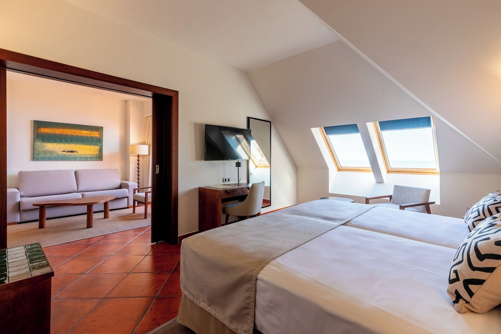 Puerto Antilla Grand Hotel 10/40