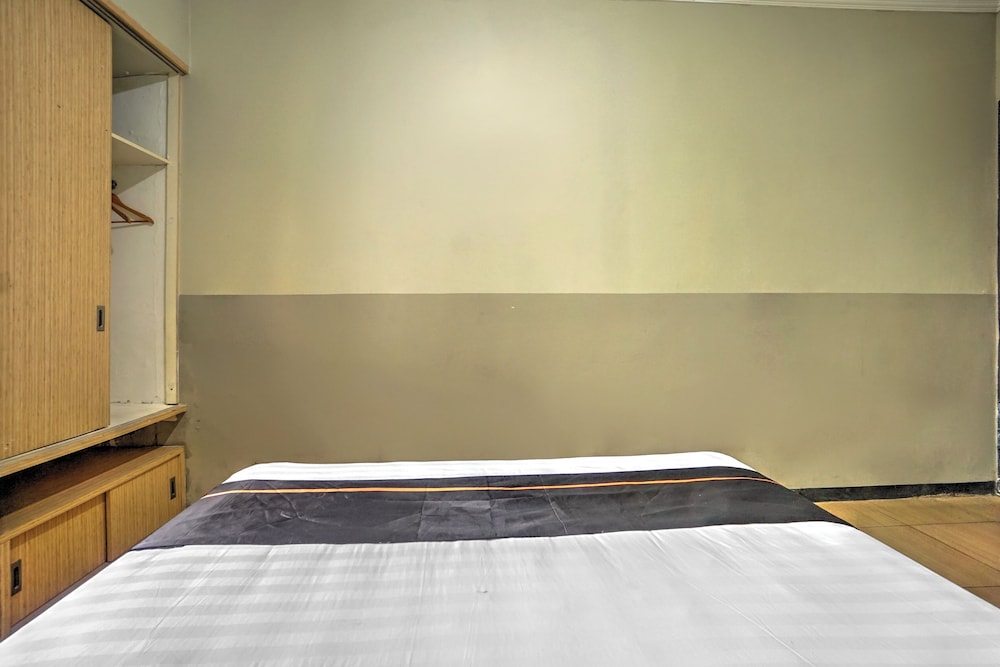 Hotel O near Juanda Airport formerly Azzahra Guest House Family 25/26