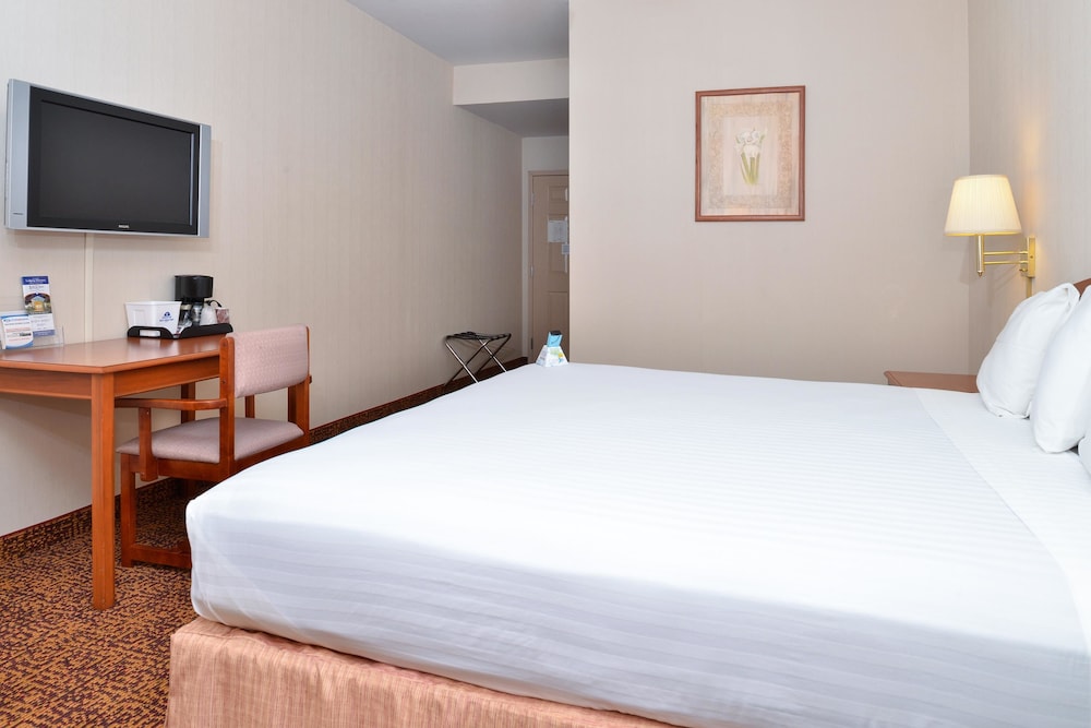 Americas Best Value Inn Westmorland 15/28