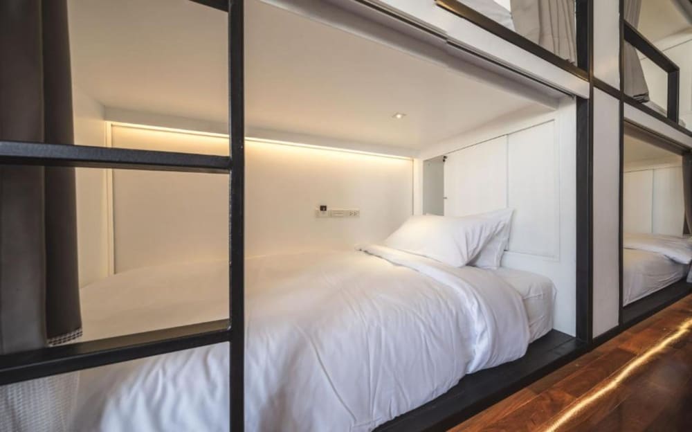 The Common Hostel Sha Ex Hostel By Bed 26/70